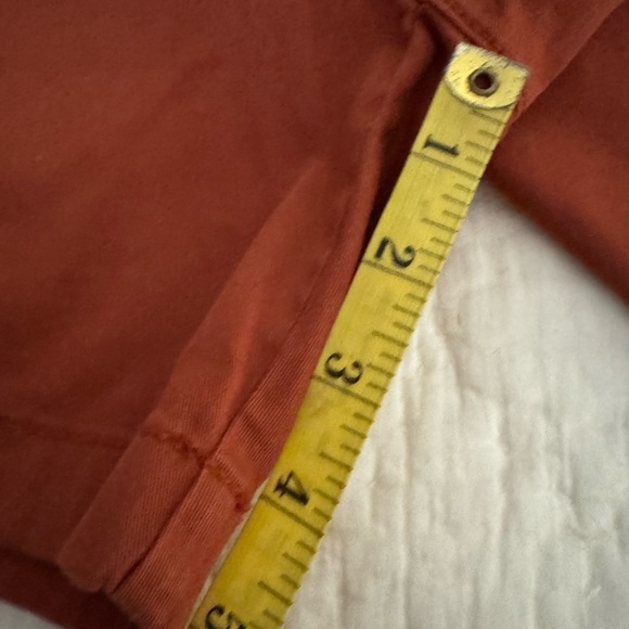Anne Klein Jeans  - Chino Shorts in Antique Red/Rust Size 8 -NEW with tags - Picture 7 of 9